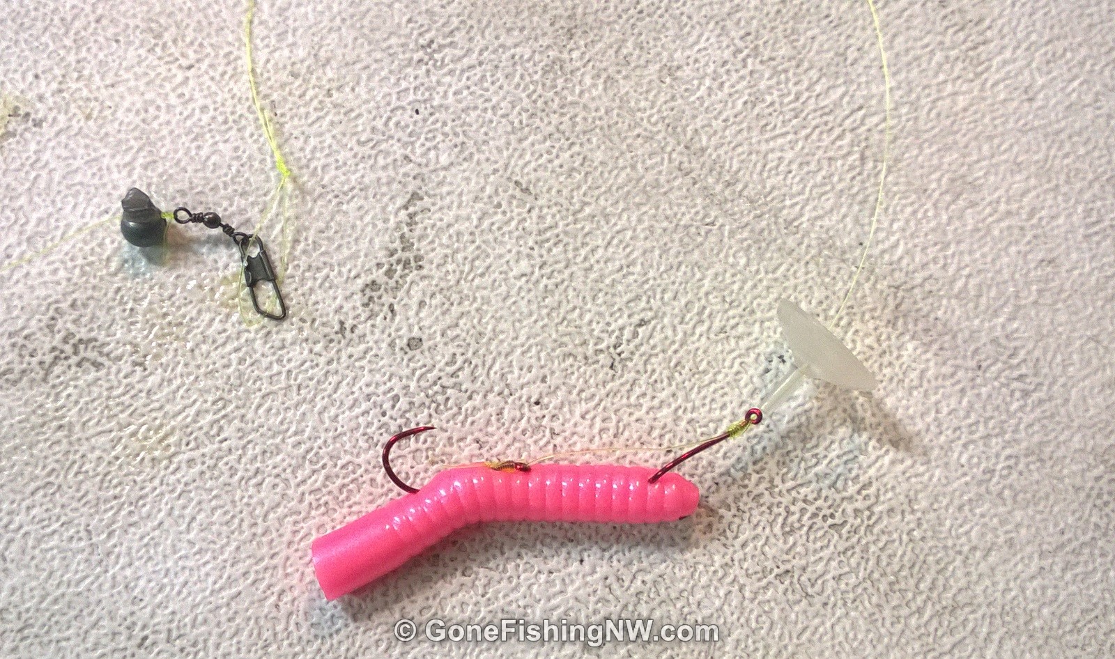 trout worm rig