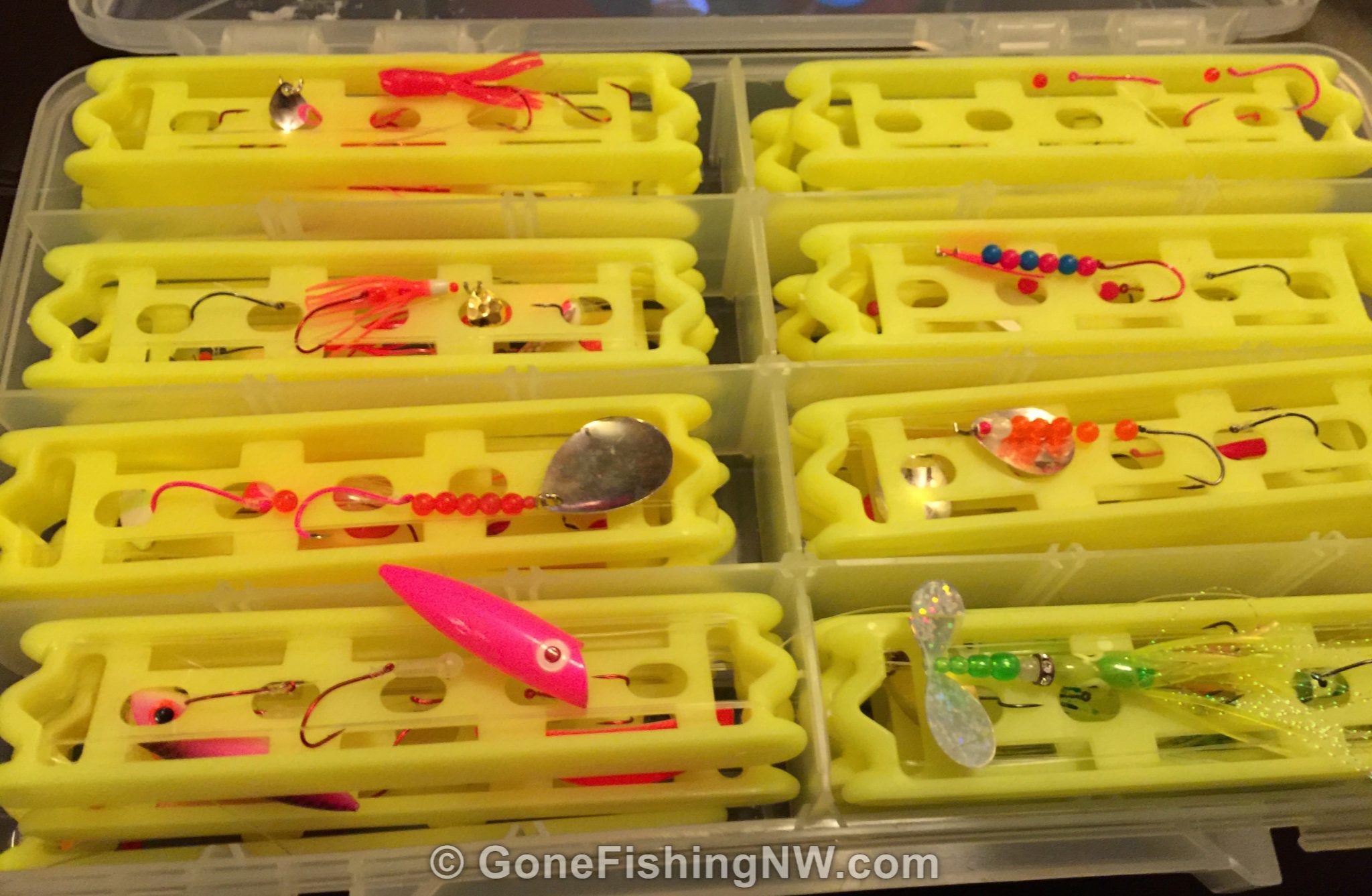 How To Build A DIY Fishing Lure Glow Charge Box – Gone Fishing